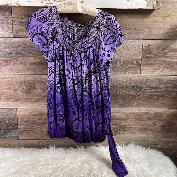 Apt 9 Ladies Scoop Neck Shirt Sleeve Blouse Top Small Purple Floral Paisley - Picture 3 of 7